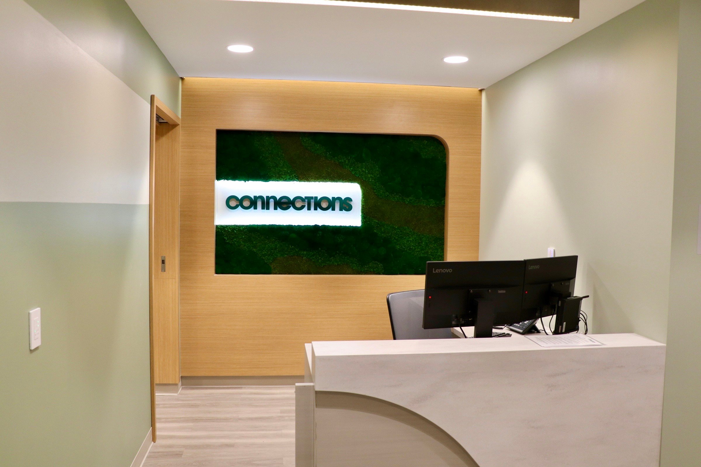 Walk-in center reception